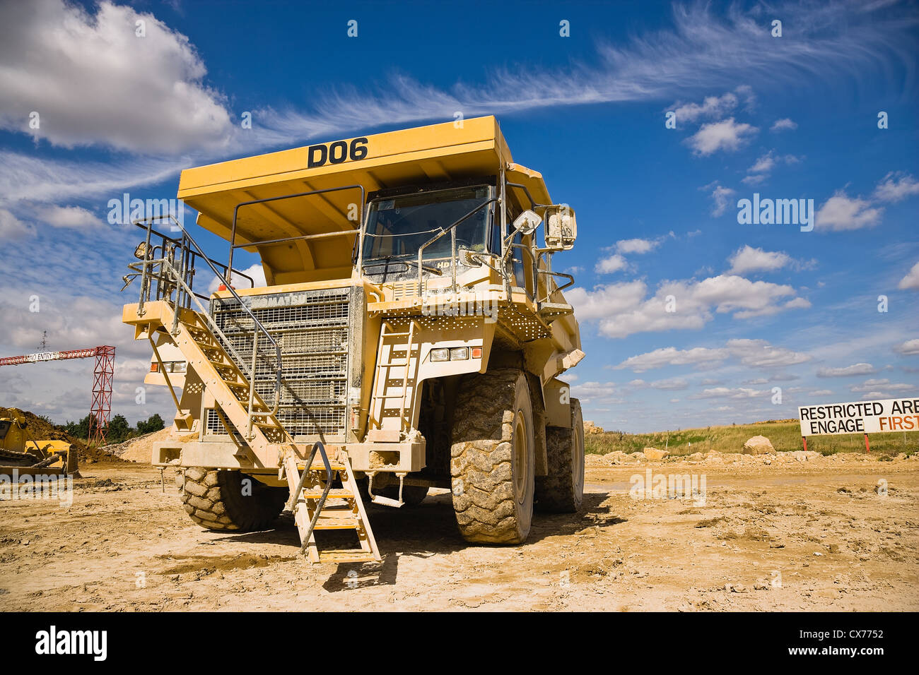 Cement dumper Banque de photographies et d'images à haute résolution - Alamy