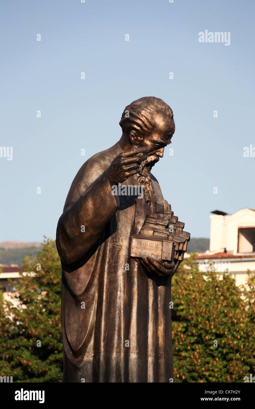 Statue de Saint Clément d'Ohrid ou Sveti Kliment Ohridski Banque D'Images