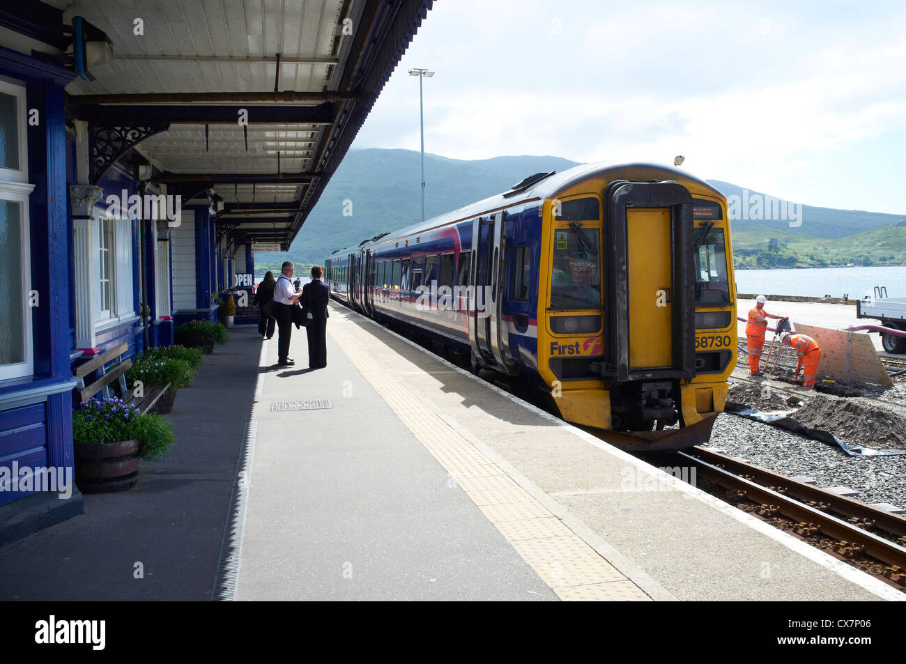 Scotrail Train à Kyle of Lochalsh, Wester Ross, Nord Ouest de l'Ecosse Banque D'Images