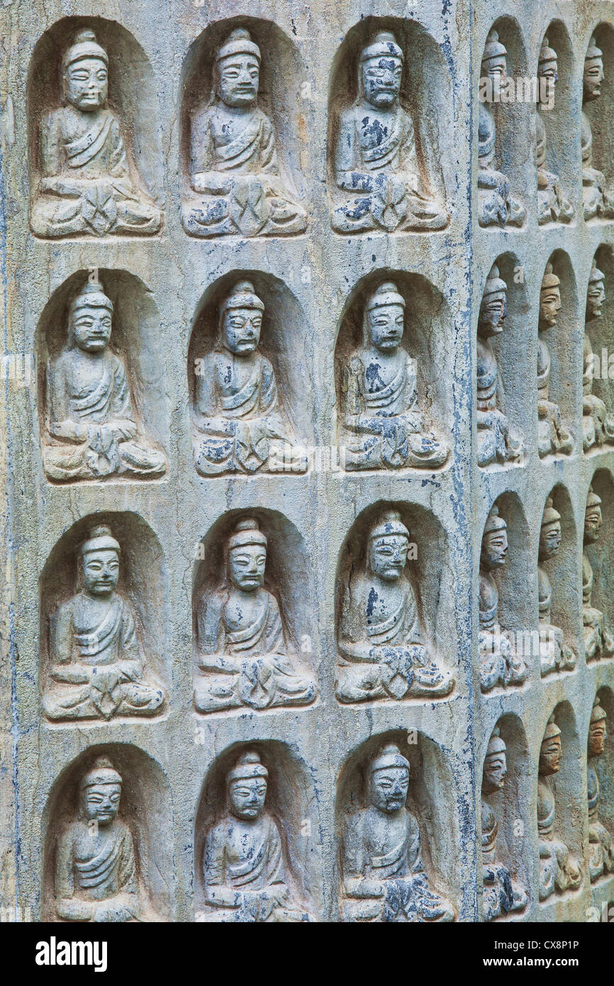 Statues sculptées dans la pierre située dans le parc de 7 étoiles à Guilin Chine Banque D'Images