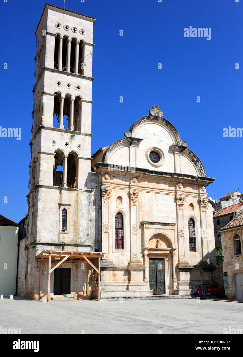 Cathédrale de Sv. Stjepan (St. Stephen), place centrale (Pjaca), la ville de Hvar, île de Hvar, Croatie, la côte dalmate Banque D'Images