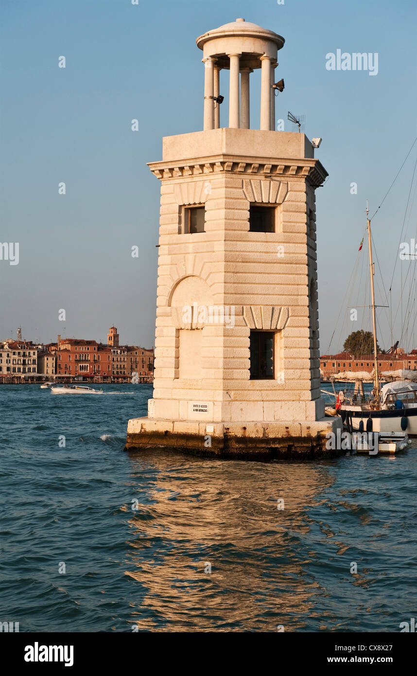 Le phare de l'île de San Giorgio Maggiore, Venise, Italie Banque D'Images