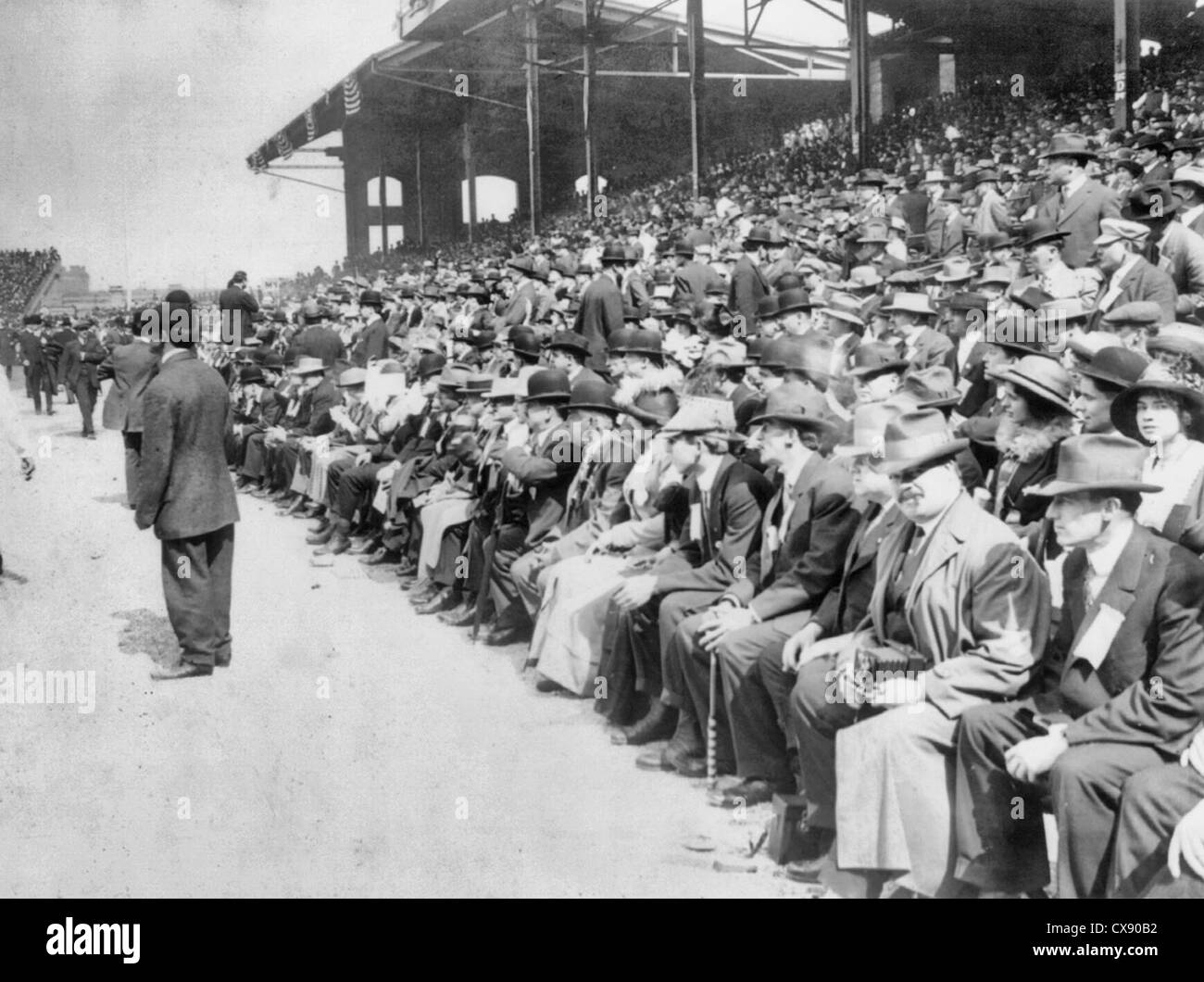 Les fans de baseball - Chicago White Sox Journée au Parc, vers 1920 Banque D'Images