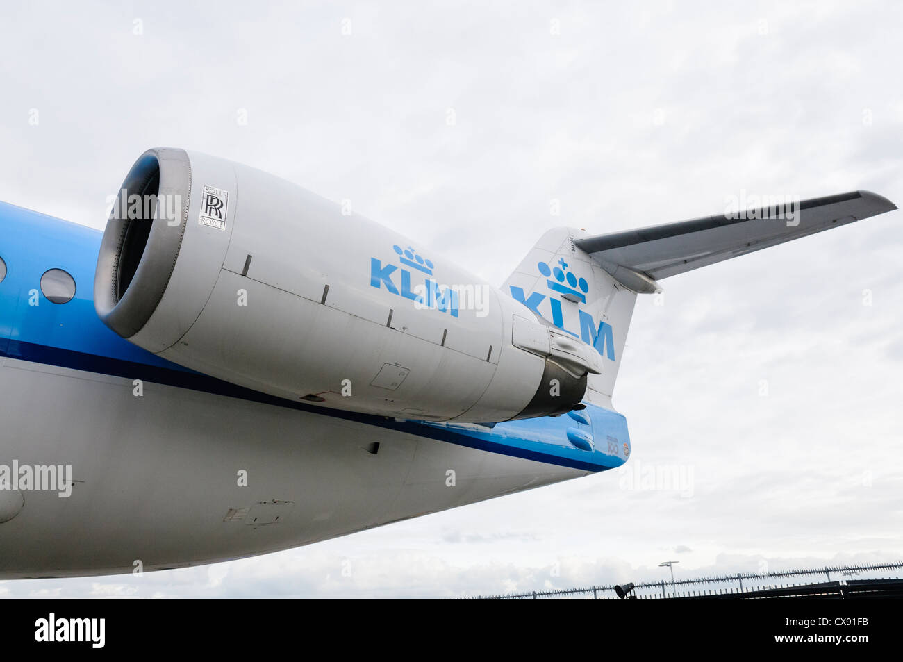 Rolls Royce RB-183 moteur sur un Fokker 100 KLM Banque D'Images