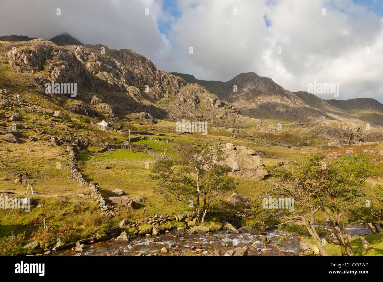 Maison en pierre, le parc national de Snowdonia, Pays de Galles, Royaume-Uni Banque D'Images