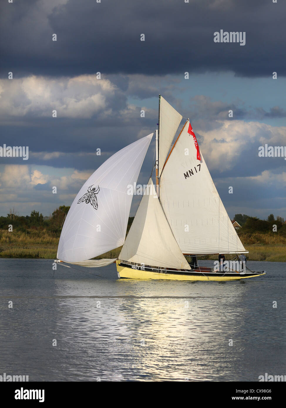 Bateau à voile pendant la régate Maldon Banque D'Images