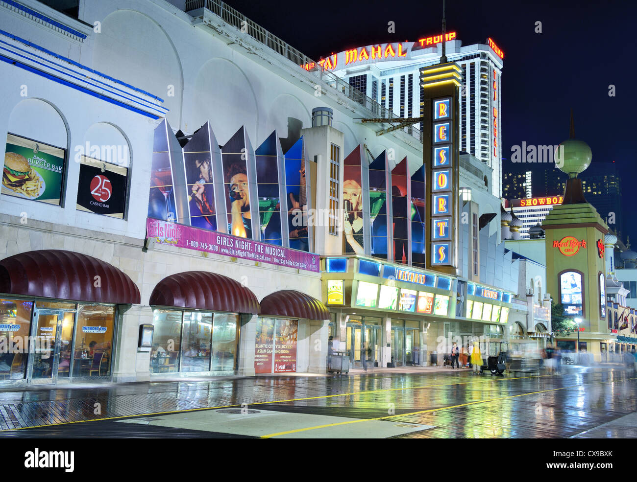 Casinos célèbre le long de la promenade d'Atlantic City, New Jersey. Banque D'Images