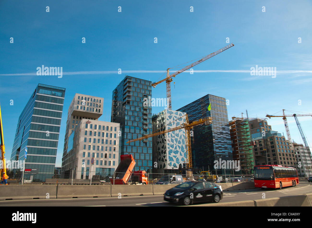 Le trafic à Bjorvika Fjord du district central de la région de l'Europe Norvège Oslo Banque D'Images