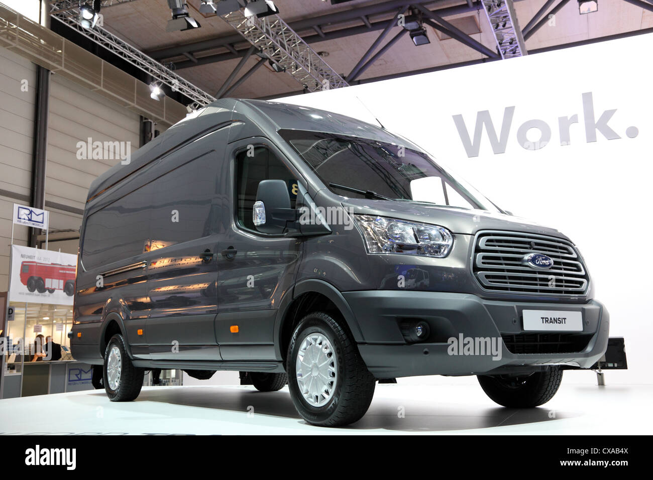 Nouveau Ford Transit Van au du Salon International des Véhicules Utilitaires Banque D'Images