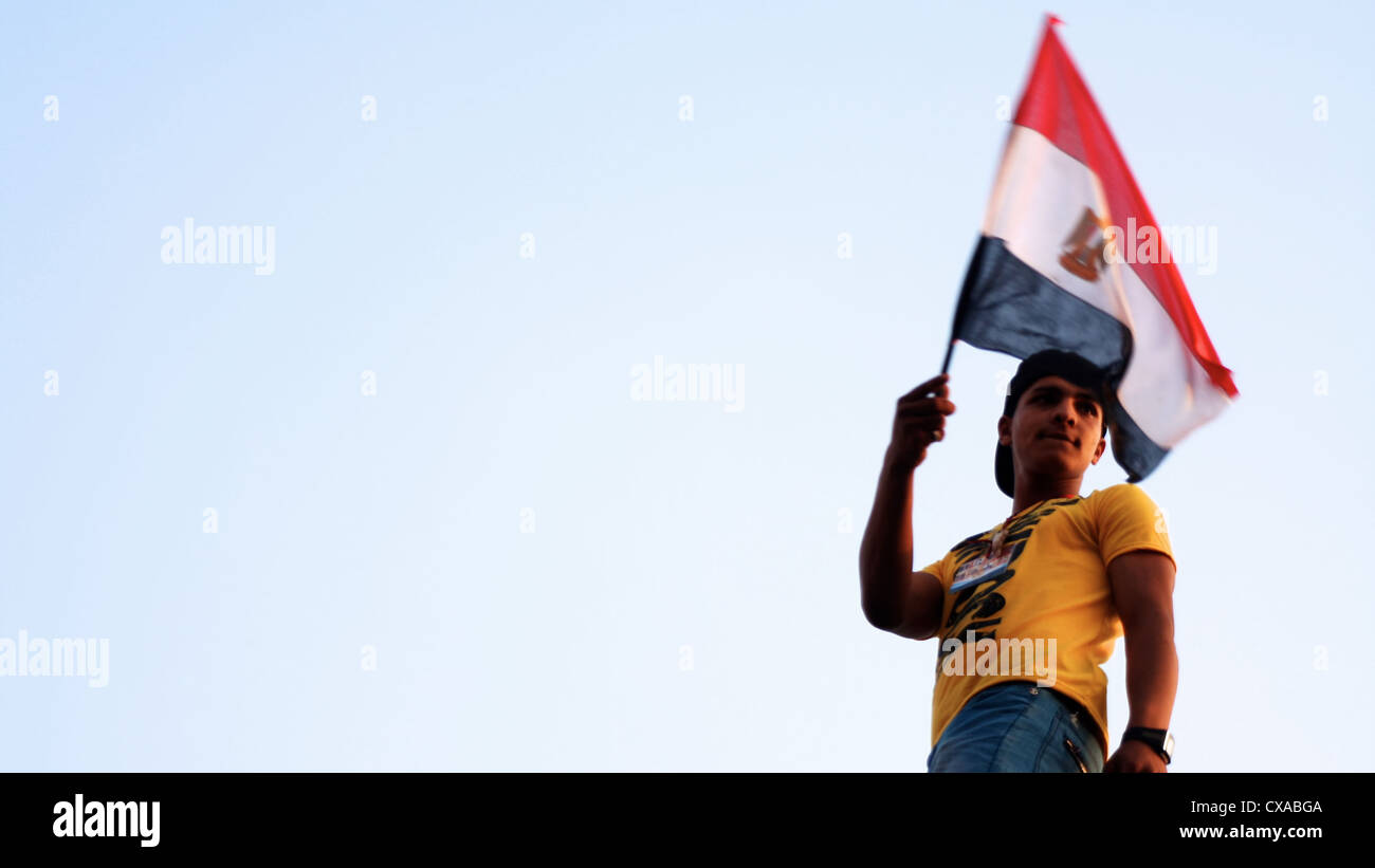 Continuer de protestation sur la place Tahrir, au Caire,, mois après le renversement d'Hosni Moubarak. Banque D'Images