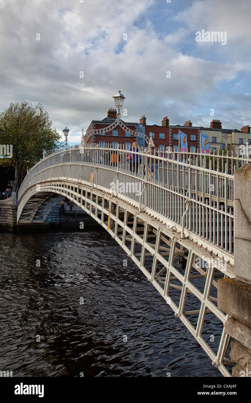 Ha'penny Bridge. Dublin. L'Irlande. Banque D'Images