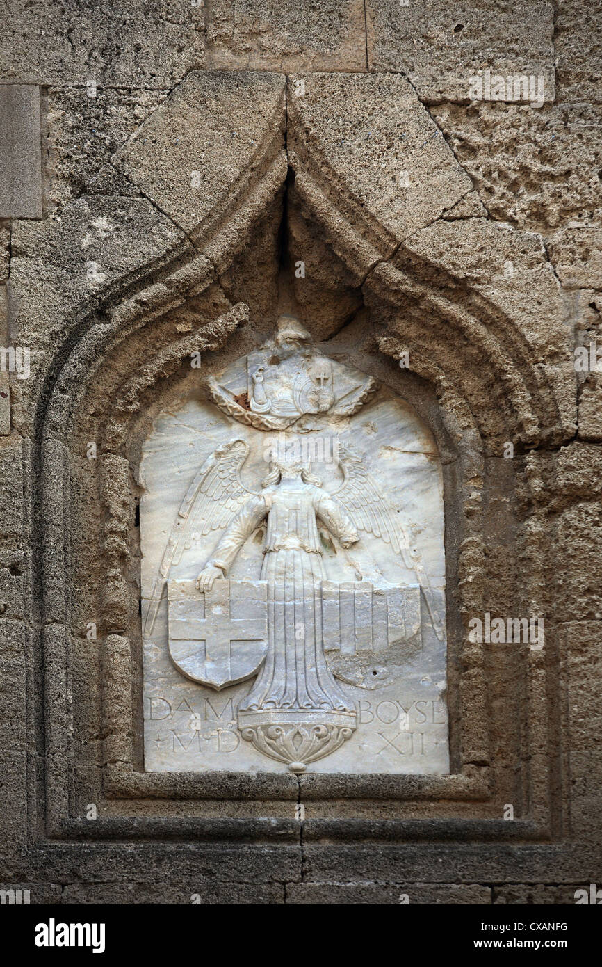 Rhodes, soulagement dans un mur du palais du Grand Maître de Saint Jean Banque D'Images