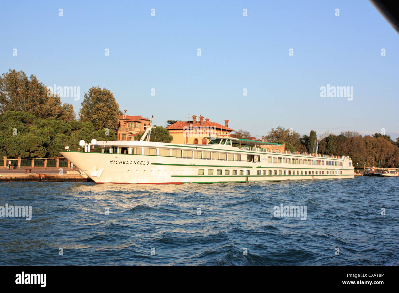 River cruise ship Michelangelo Banque D'Images