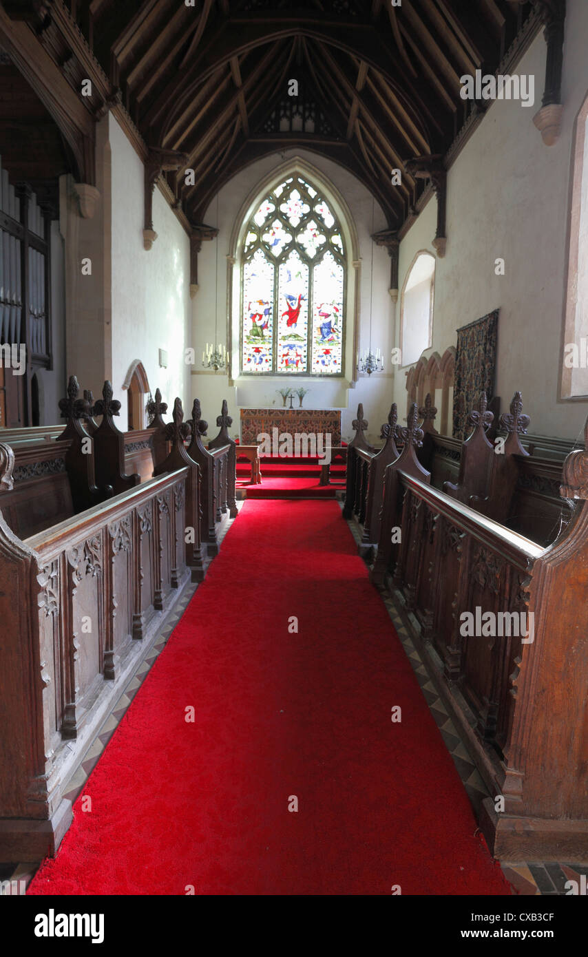 L'intérieur de l'église de Saint-Pierre à Wolferton à West Norfolk. Banque D'Images