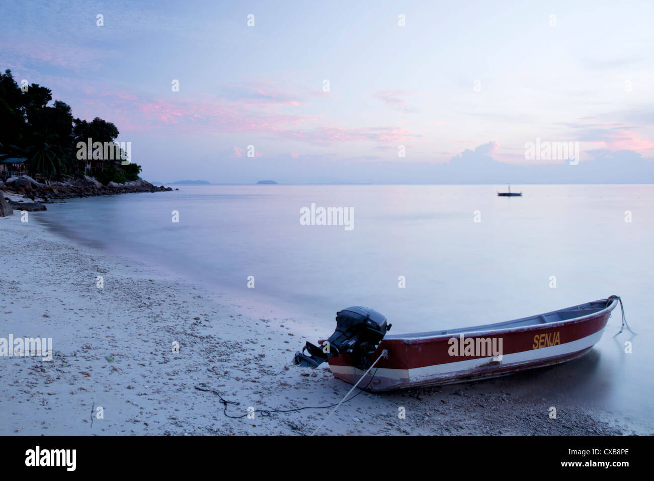 Coucher de soleil à l'île de Perhentian Kecil, Malaisie Banque D'Images