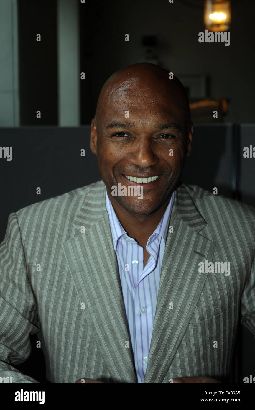 Acteur et Strictly Come Dancing concurrent Colin Salmon apparaissant lors d'une convention, le Dr Glasgow qui de l'armée réduite, en 2009 Banque D'Images