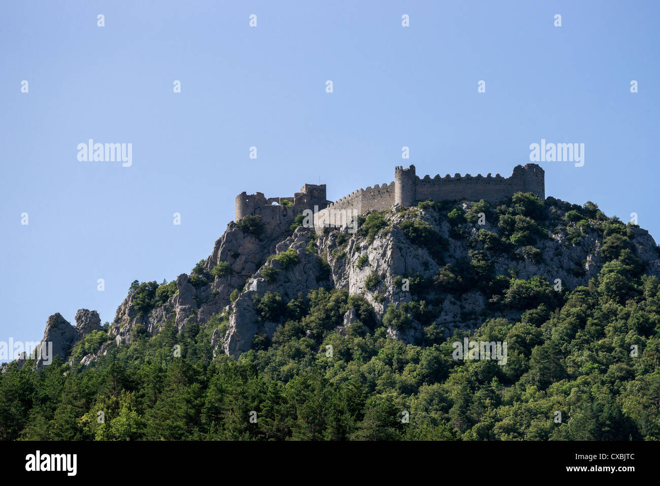 Château cathare de Puilaurens Languedoc, France. Répertorié comme monument historique. Banque D'Images