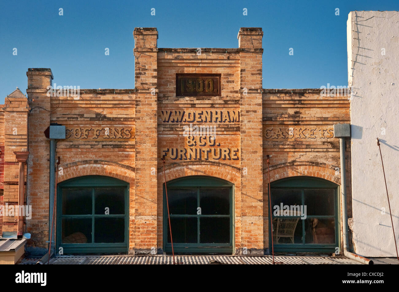Façades de magasins historiques de Courthouse Square, Goliad, Texas, États-Unis Banque D'Images