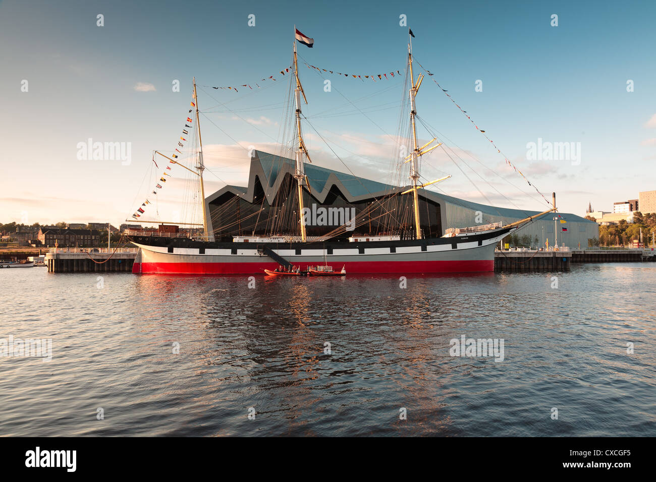 Glasgow Riverside Museum of Transport et du Tall Ship Glenlee Banque D'Images