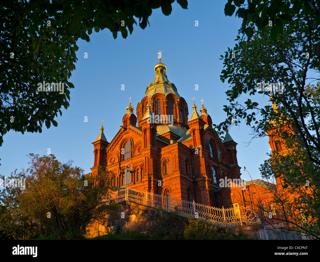 Cathédrale Uspenski cathédrale de l'Église russe () une cathédrale orthodoxe de l'Est donnant sur le port d'Helsinki, Finlande. Banque D'Images