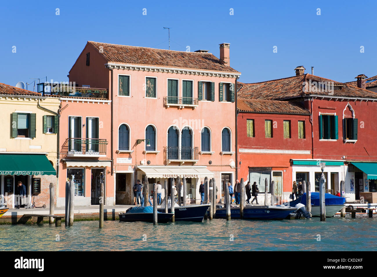 Canal sur l'île de Murano, Venise, Vénétie, Italie, Europe Banque D'Images