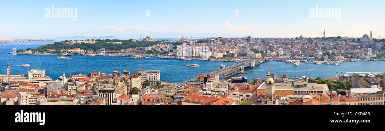 Istanbul Vue panoramique de la tour de Galata à La Corne, Turquie Banque D'Images