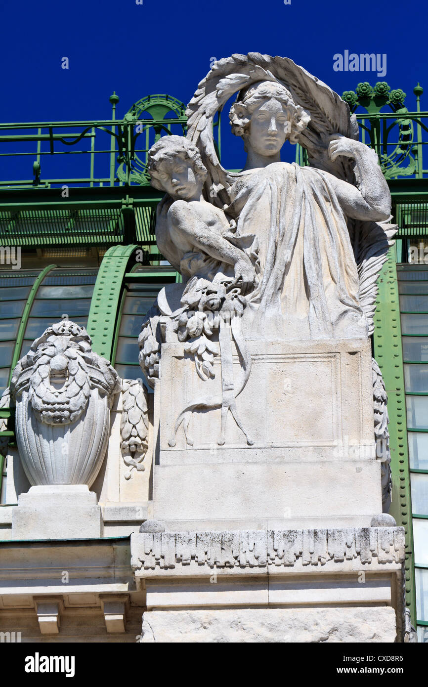 Détails architecturaux de Palmenhaus et le palais de la Hofburg à Vienne Banque D'Images