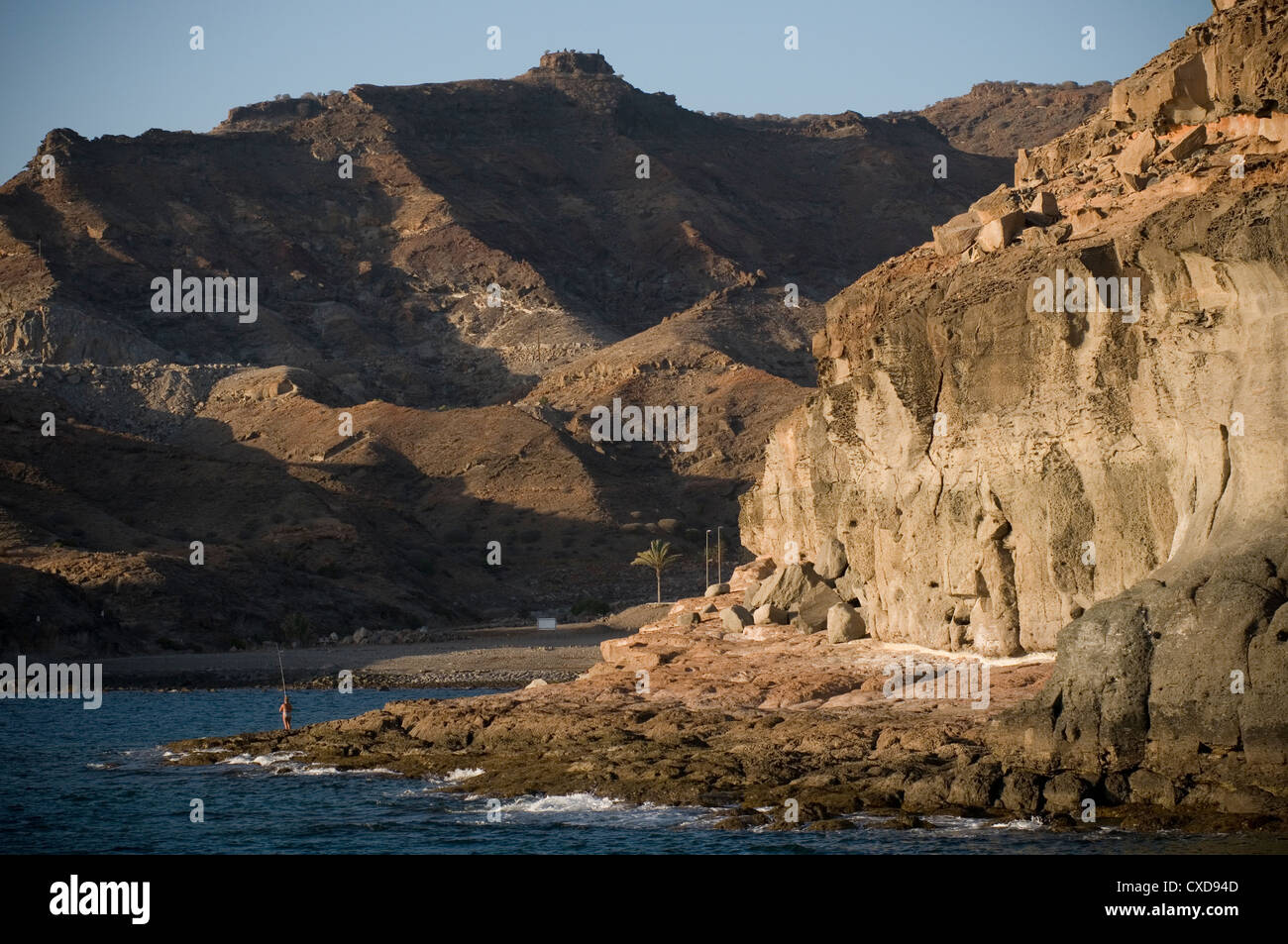 Gran Canaria island île volcanique roche roches falaise falaises déchiquetées lambeaux les roches ignées Banque D'Images