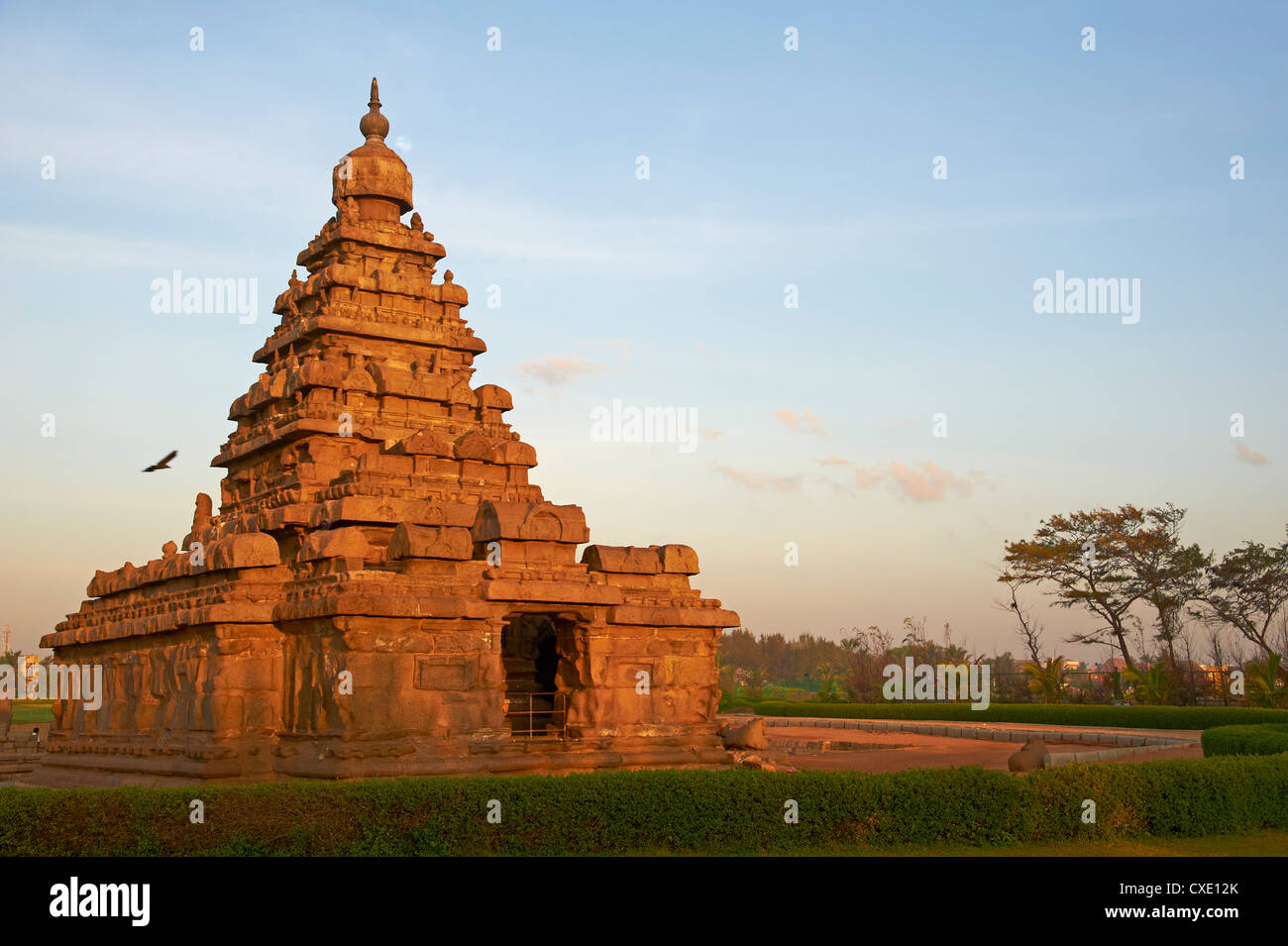 Le Shore Temple, Mamallapuram (Mahabalipuram), UNESCO World Heritage Site, Tamil Nadu, Inde, Asie Banque D'Images