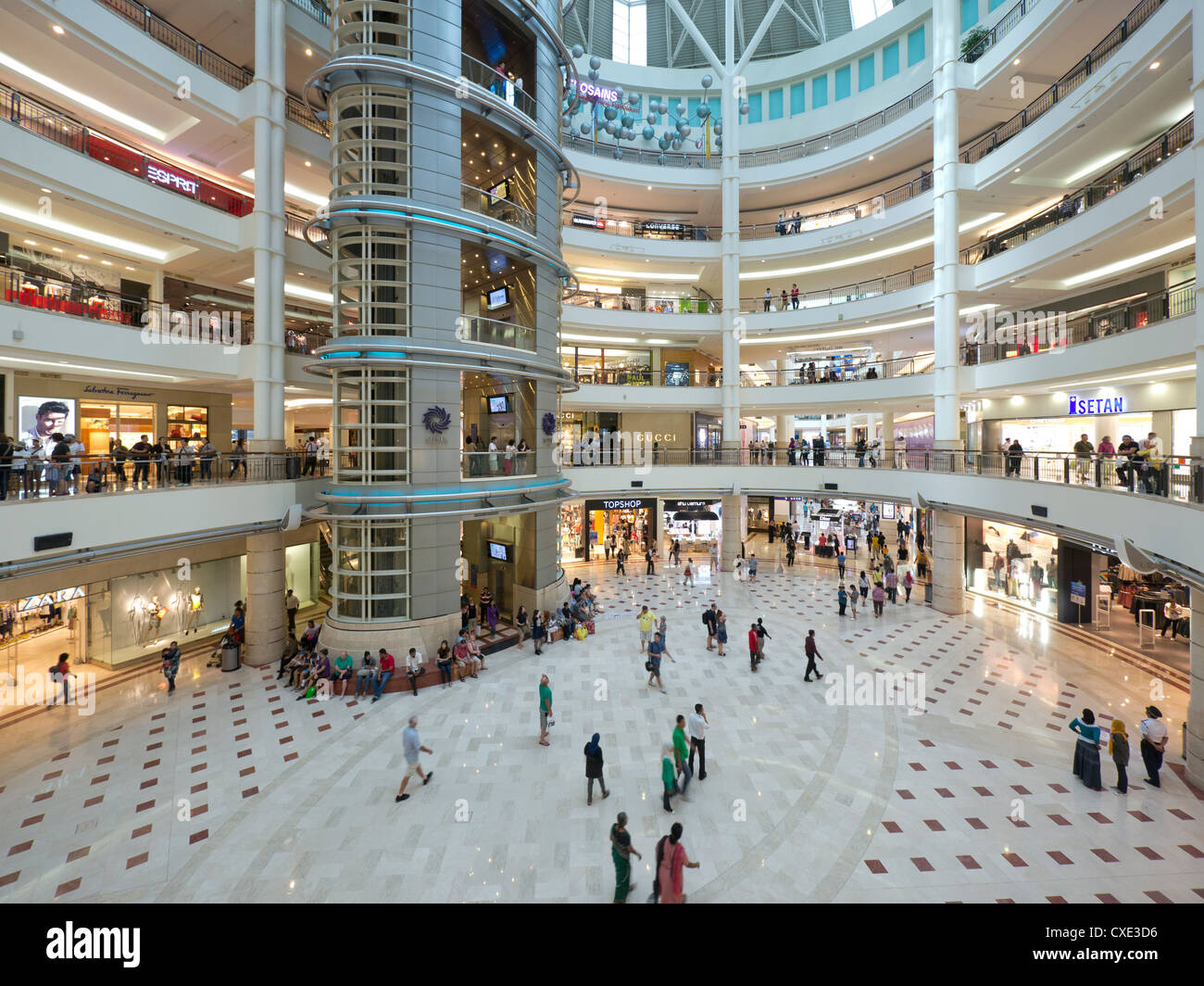 Intérieur du centre commercial, Kuala Lumpur, Malaisie Banque D'Images