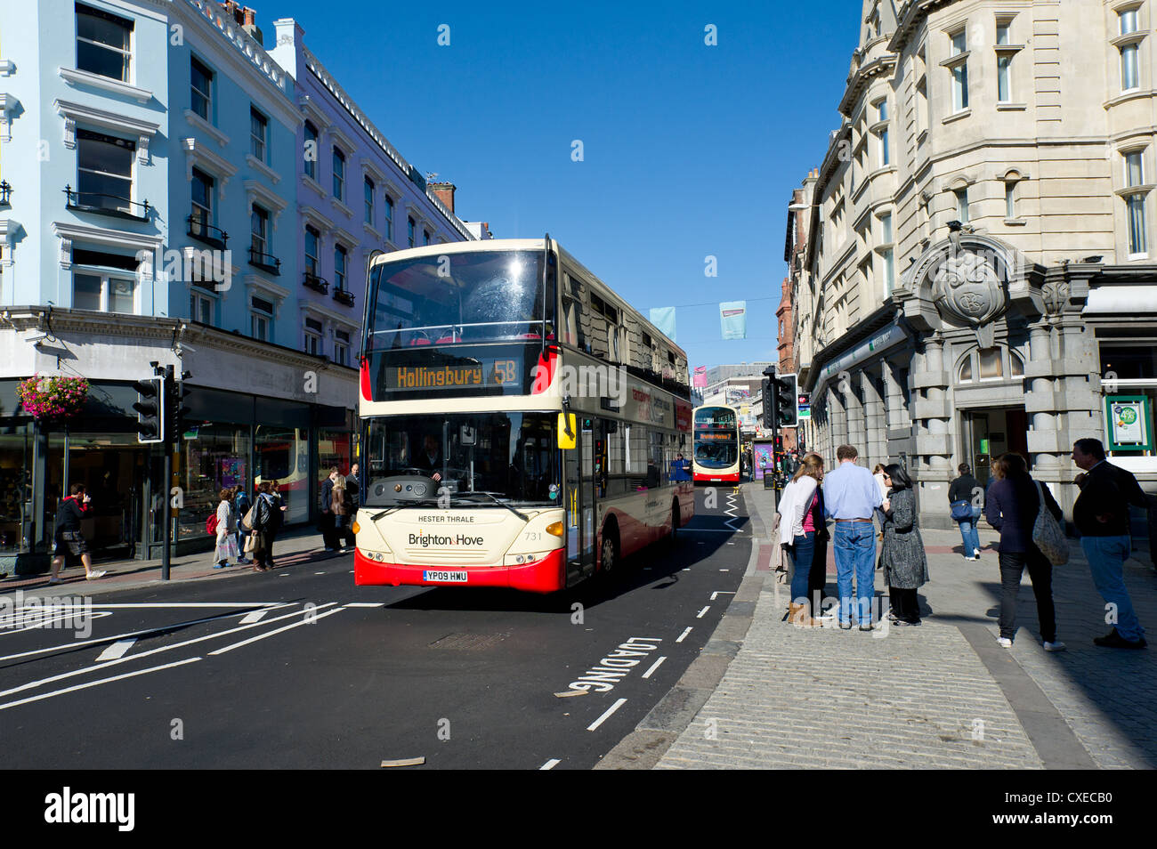 Bus de la Brighton and Hove bus Company à Brighton au Royaume-Uni. Banque D'Images