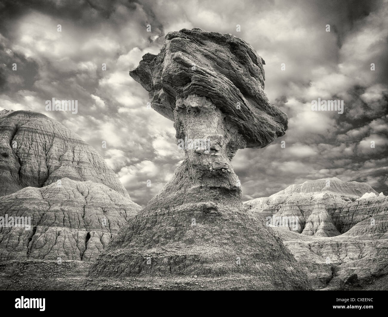 Rock d'équilibrage. Badlands National Park. Le Dakota du Sud Banque D'Images