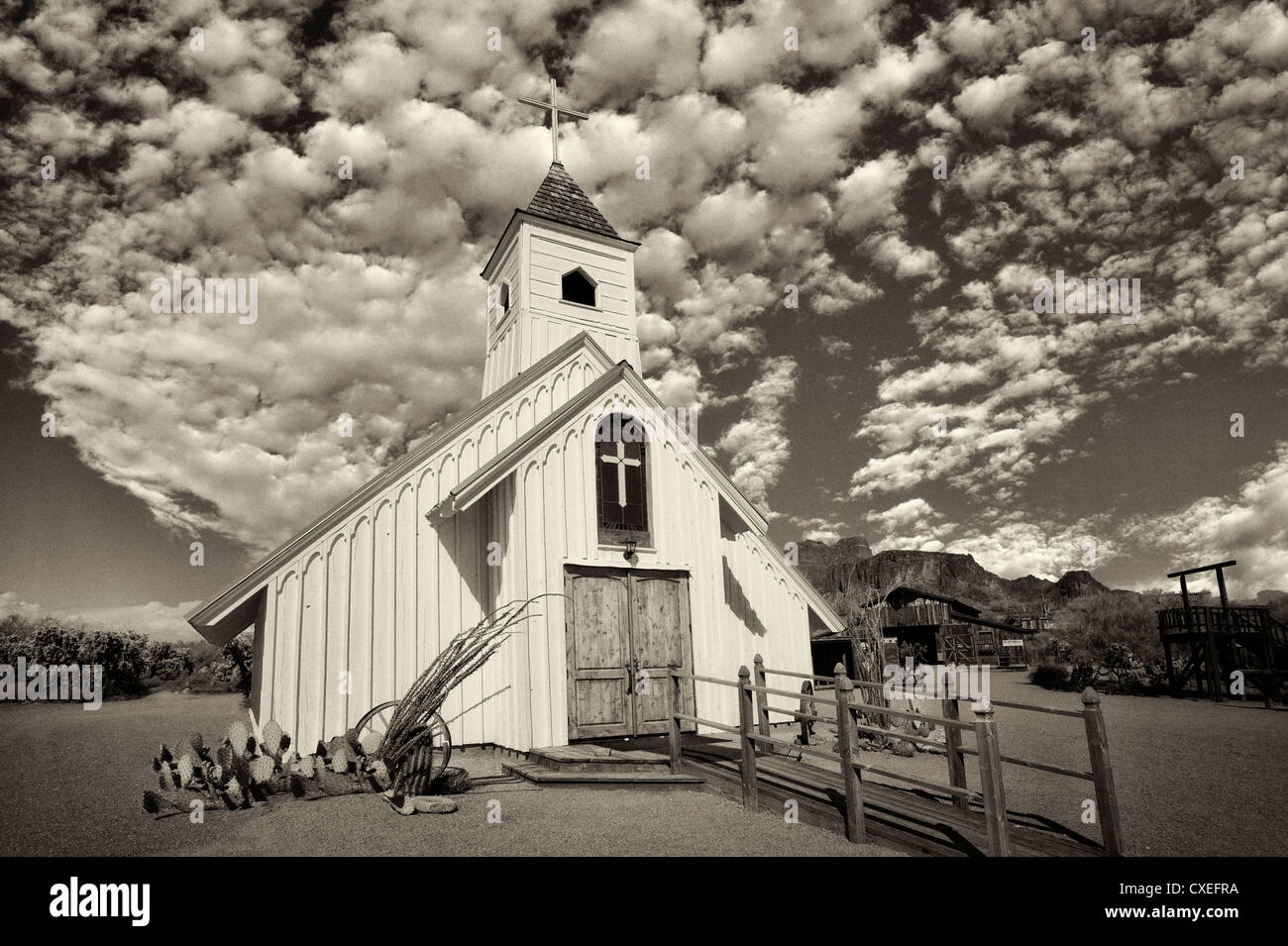 Vieille église de l'Ouest dans les montagnes de l'Arizona, Sperstion Banque D'Images