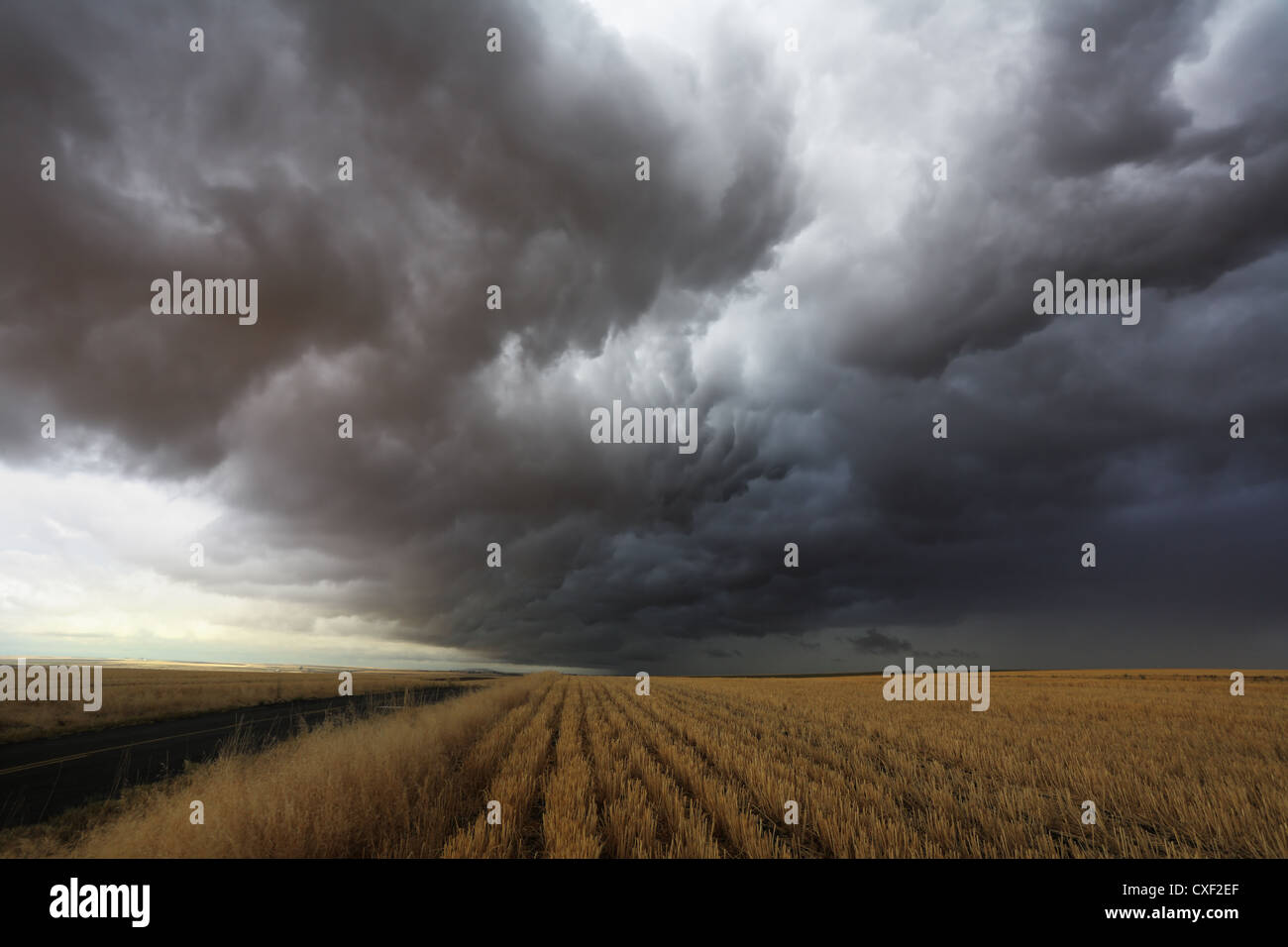 Immense nuage Banque D'Images