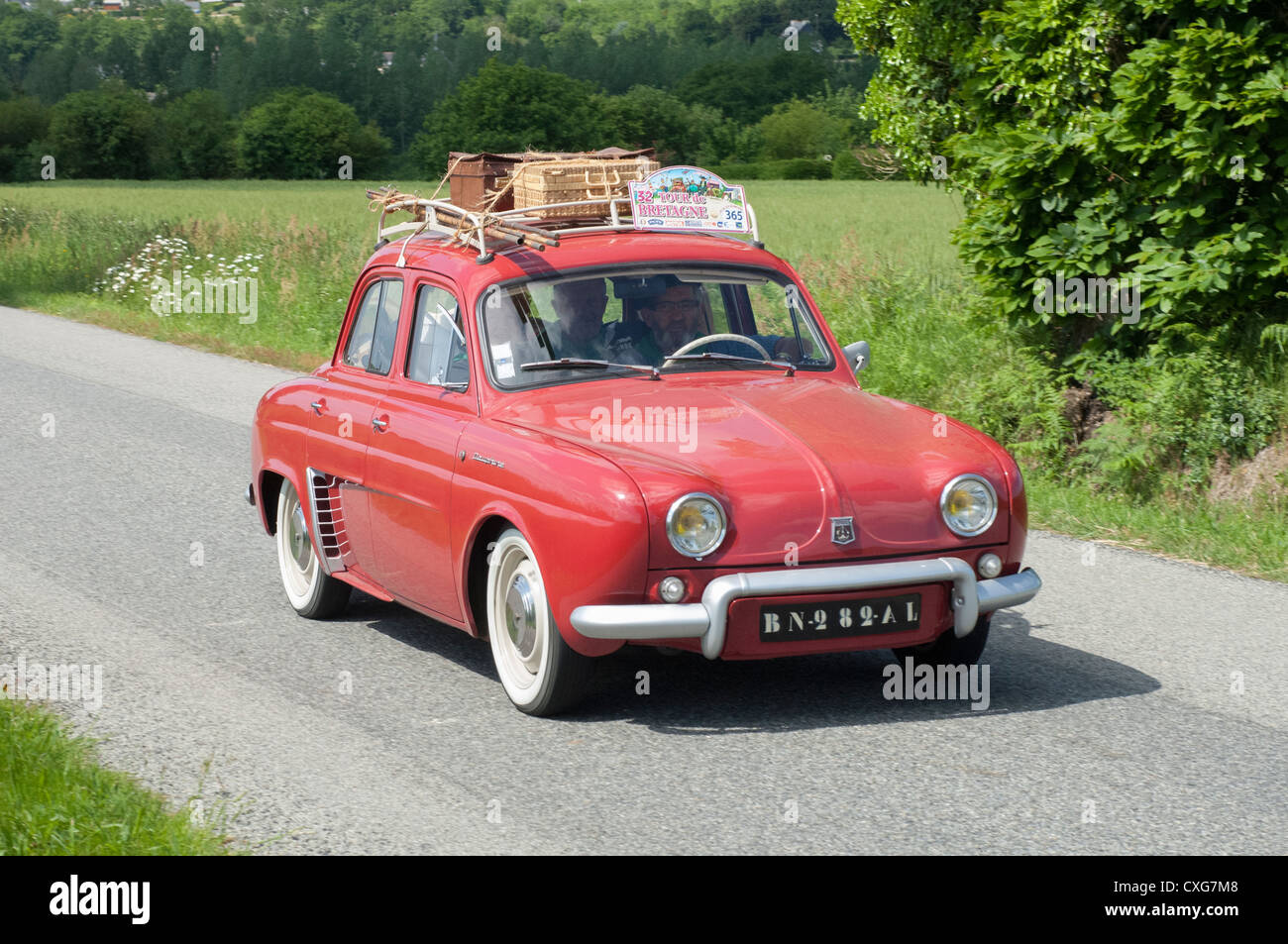 Renault dauphine 1960 Banque de photographies et d’images à haute