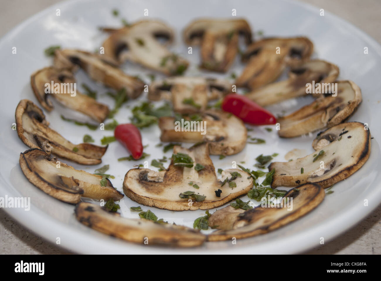 Régime alimentaire italien et de l'alimentation:champignons grillés Banque D'Images