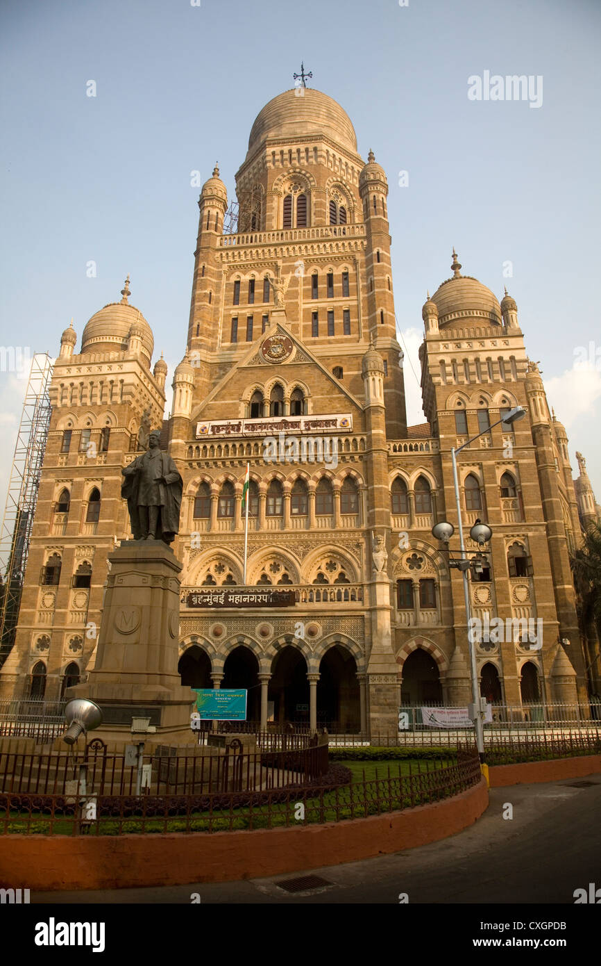 La gare Chhatrapati Shivaji qui a été officiellement connu comme Victoria Terminus, Mumbai, Inde. Banque D'Images