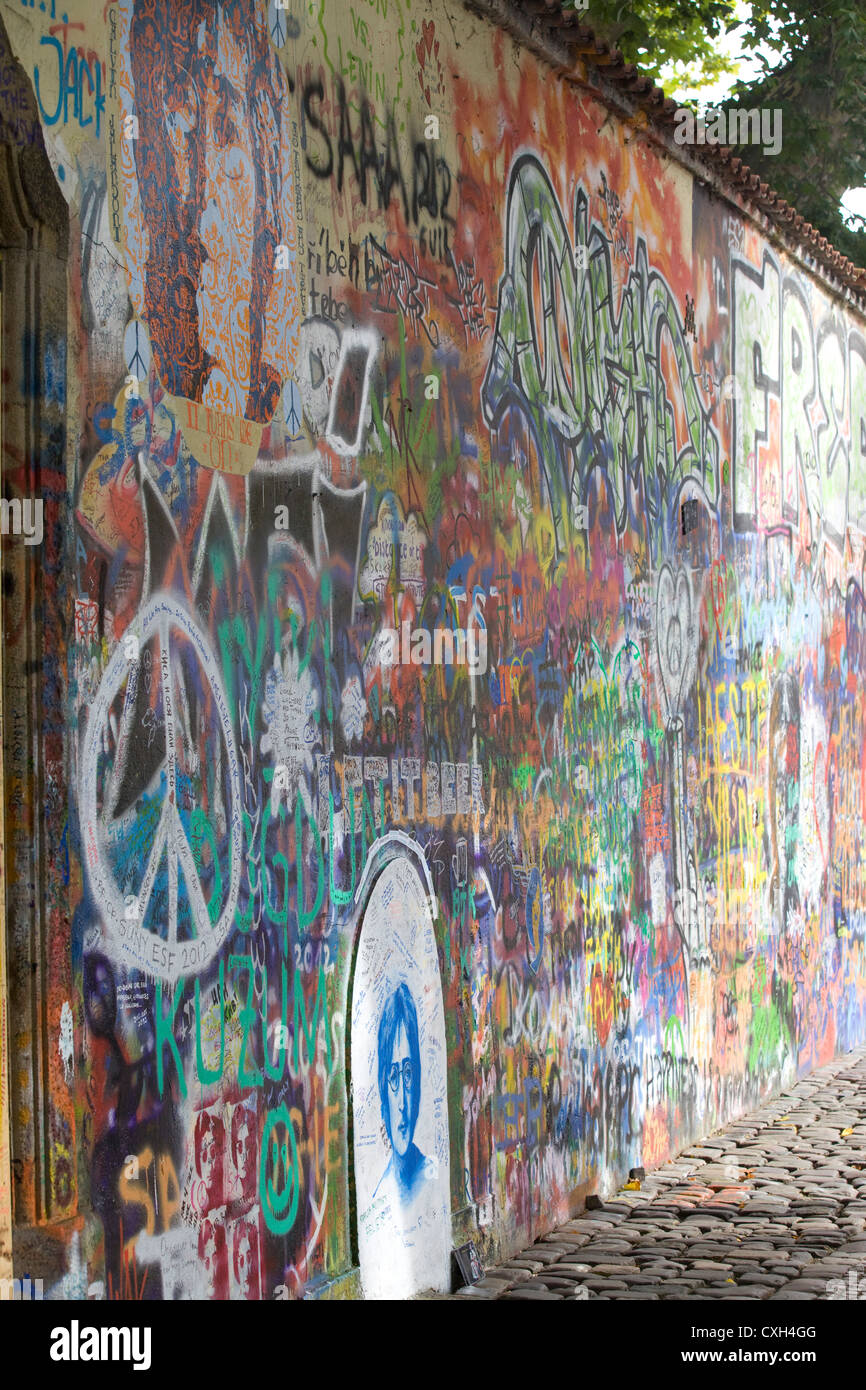 John Lennon Wall à Prague République Tchèque Banque D'Images