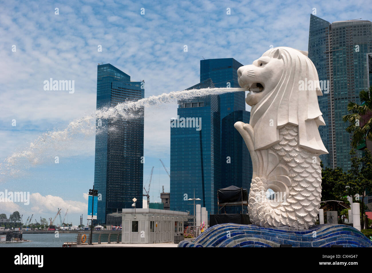 Figurine Merlion De Singapour - Statue Souvenir En Résine Beige