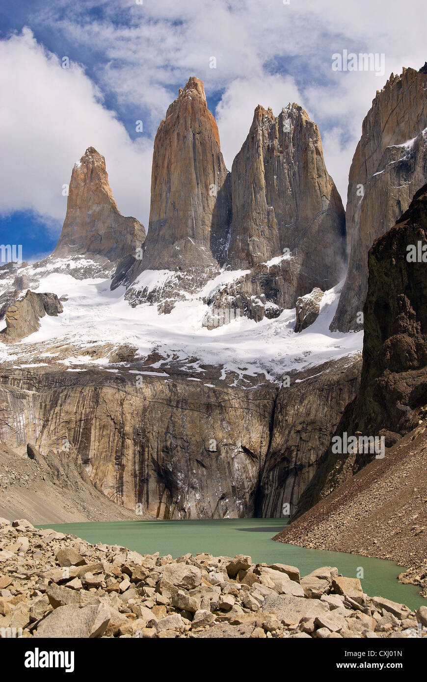 Elk198-4584v Chili, Patagonie, Torres del Paine NP, Torres del Paine 2600 mètres Banque D'Images