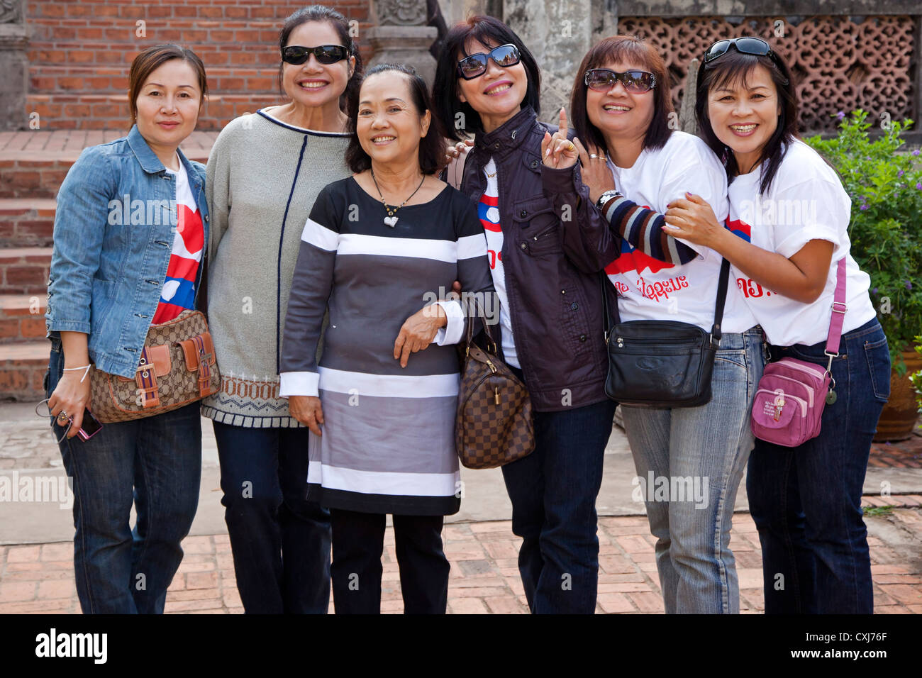 Les touristes thaïlandais à Vientiane, Laos Banque D'Images