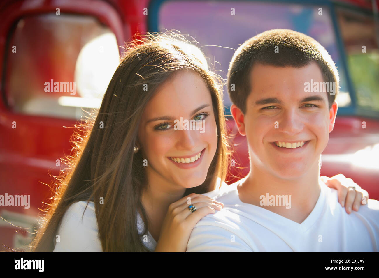 Fraternal Twins Teenage Boys Looking Banque D Image Et Photos Alamy