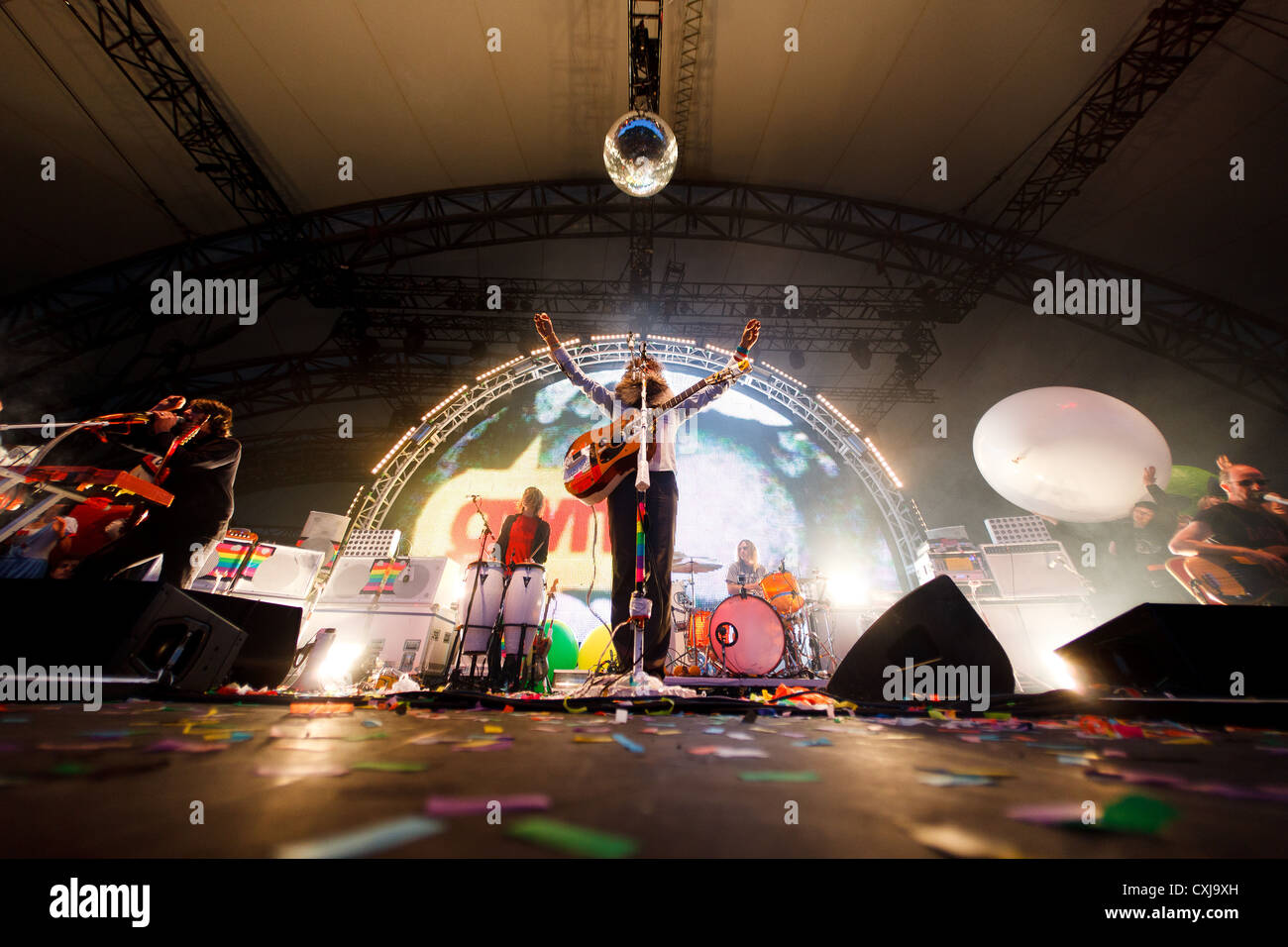 Flaming Lips sur scène à l'Eden sessions à l'Eden Project à Cornwall Banque D'Images