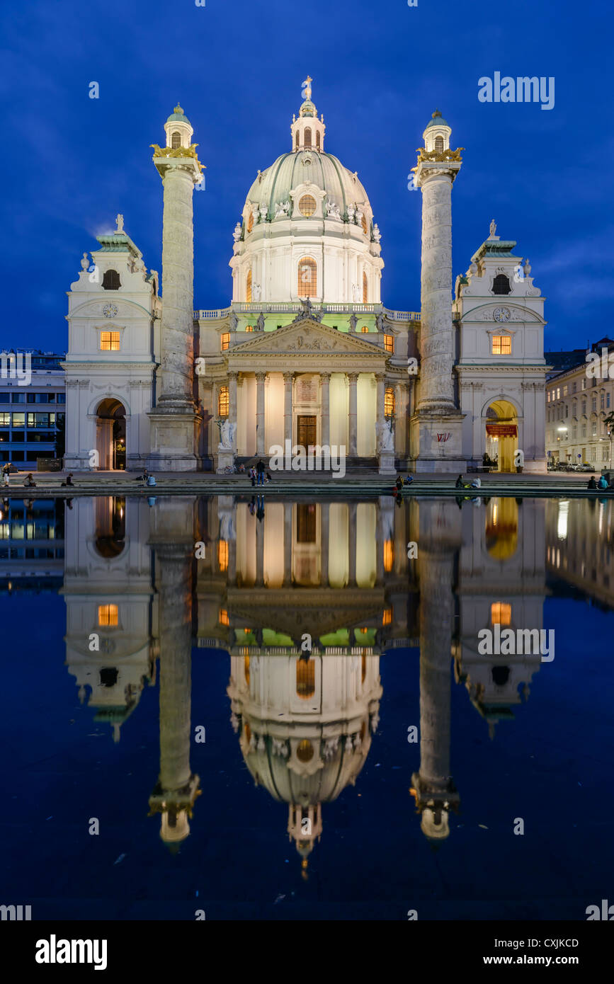 Karlskirche, Karlsplatz, Vienne, Autriche, Europe Banque D'Images