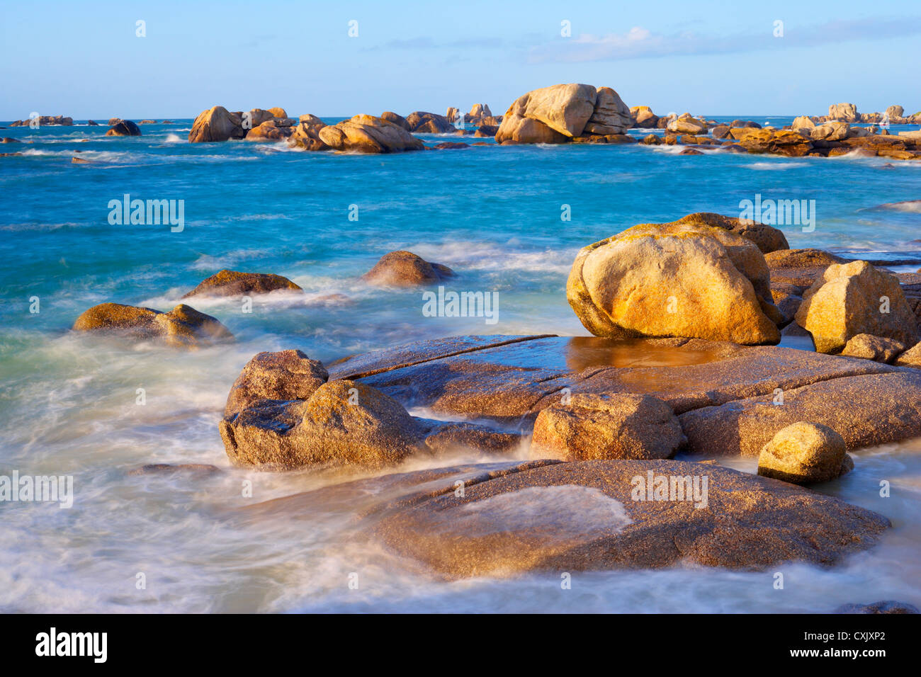 Côte Rocheuse, Brignogan-Plage, Finistère, Bretagne, France Banque D'Images