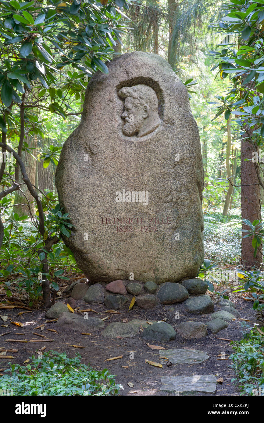 Tombe d'Heinrich Zille à Südwestkirchhof Stahnsdorf, Berlin, Allemagne Banque D'Images