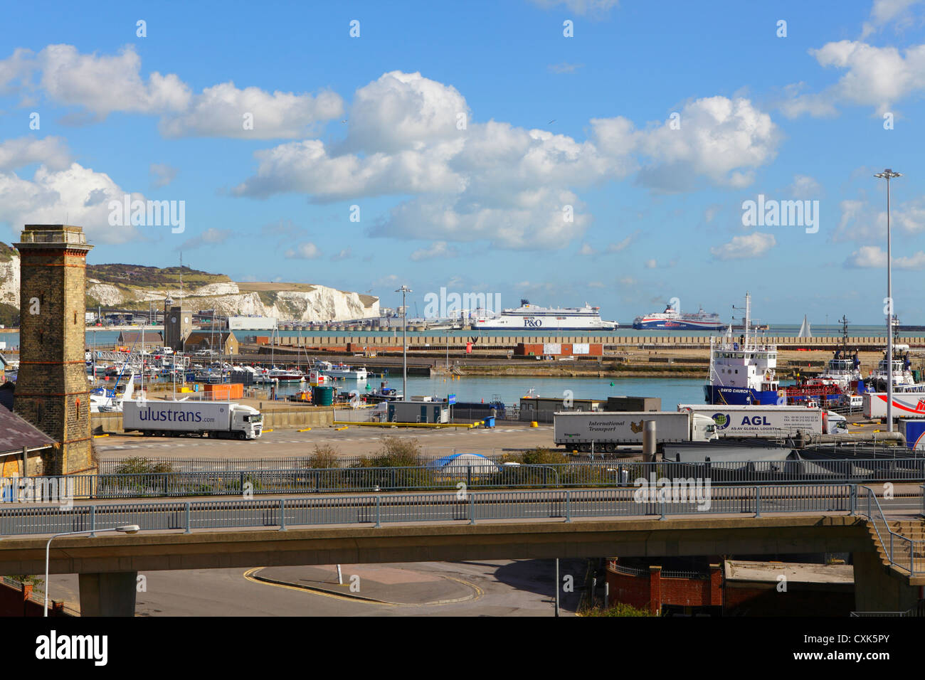 Dover Harbour docklands Kent England UK Banque D'Images