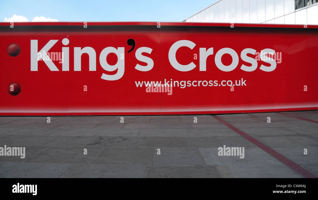 Kings Cross Reeption Sign Signe de King's Cross avec url à l'extérieur de la gare de King's Cross ...