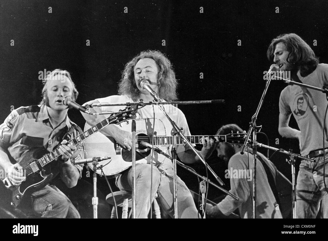 CROSBY, Stills and Nash groupe rock US/UK vers 1974. À partir de l : Stepehn Stills, Dave Crosby, Graham Nash. Photo Laurens van Houten Banque D'Images