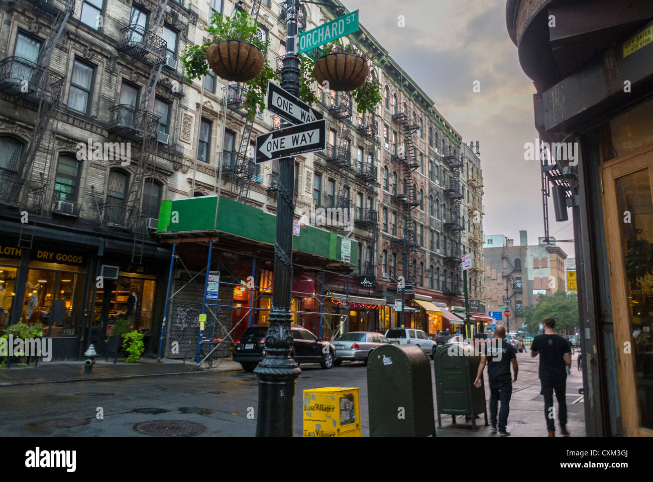 New York City, NY, États-Unis, Orchard Street, immeubles d'appartements scènes de rue, Lower East Side, Manhattan, vie quotidienne, logements New York immigrants logeant des immeubles New-yorkais, marché locatif New York Banque D'Images